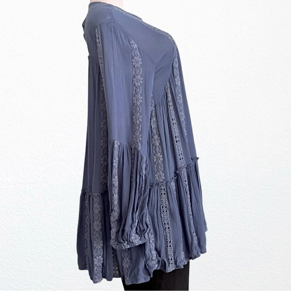NEW Free People Kiss Kiss Eyelet Lace Ruffle Tunic Navy SZ XS - Picture 11 of 13